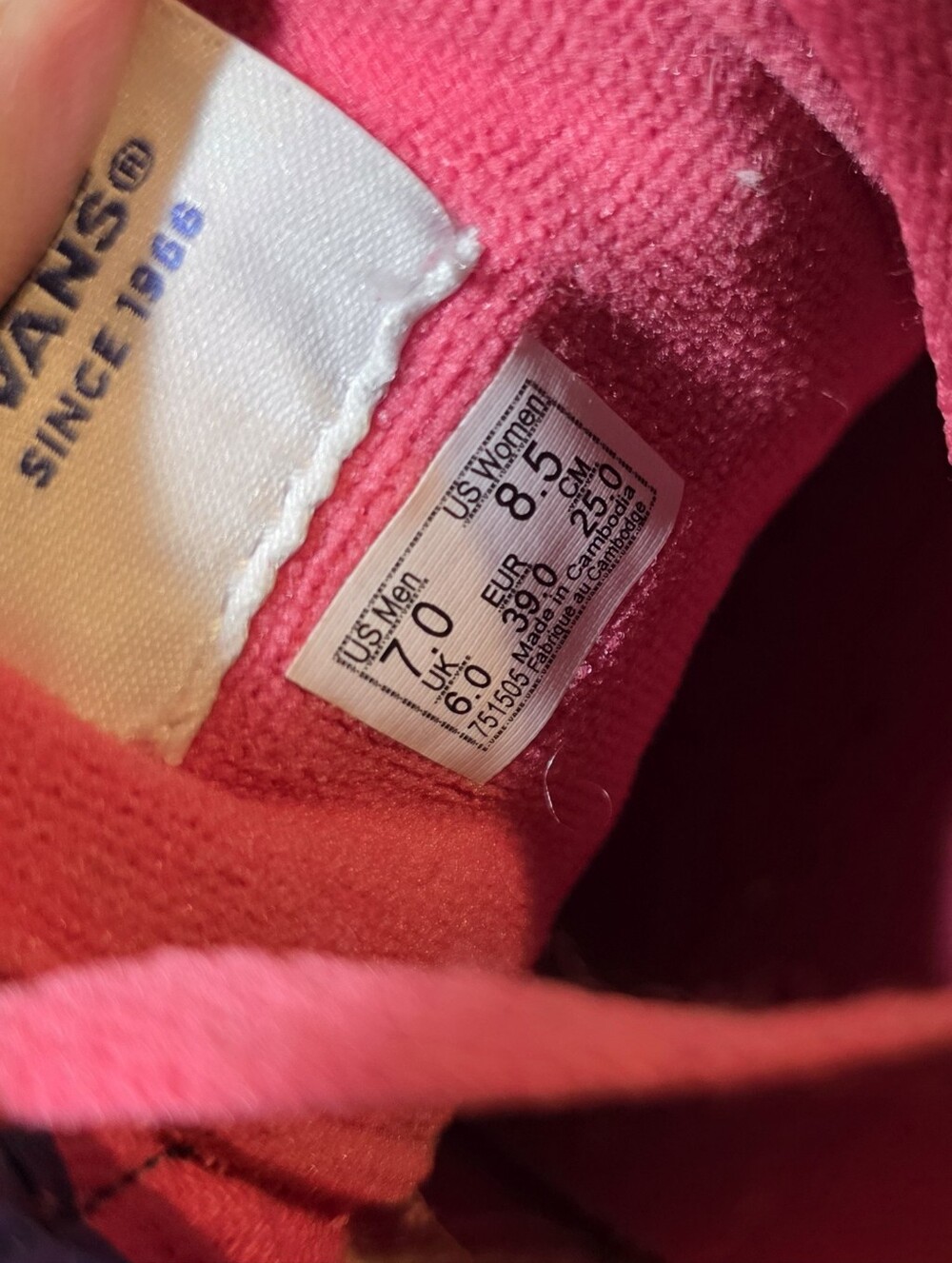 Vans Pink Suede Casual Sneakers with Blue Accents Womens Size 8.5 - Picture 9 of 9